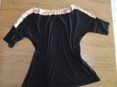 Blusa com paetes